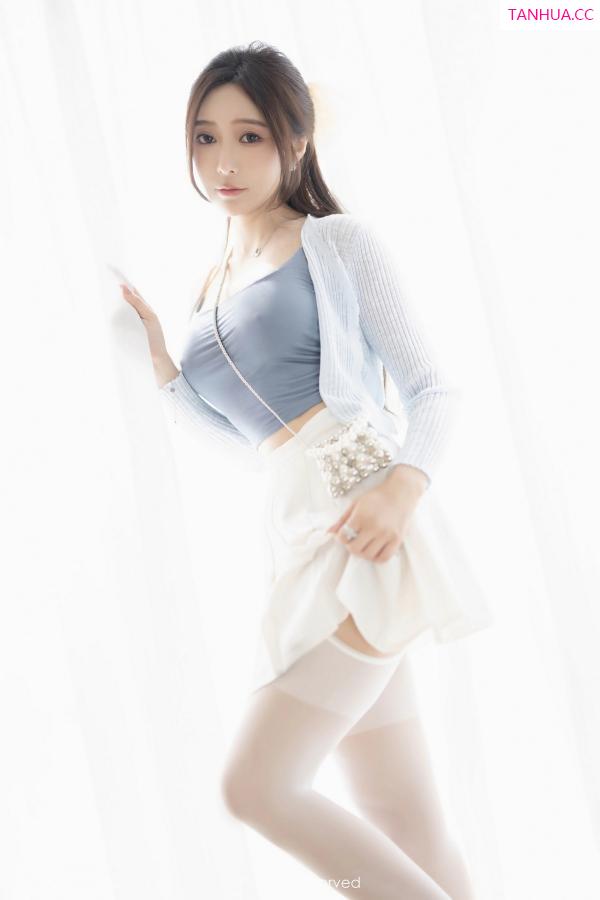 王馨瑶  [XiuRen]高清写真图 2023.10.16 No.7515 王馨瑶yanni 丝袜美腿第48张图片